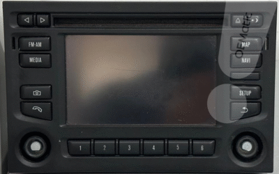 Panel przedni radio-nawigacji Scania AUS3 V3 TIP firmy Bosch z widocznym ekranem dotykowym i przyciskami funkcyjnymi.