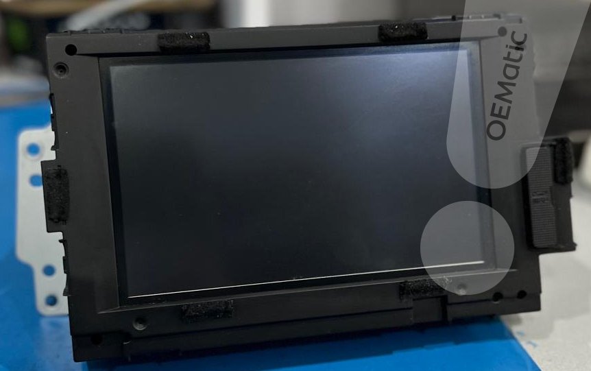 Przedni panel nawigacji IAH7202JFNG z Kii Optima z numerem części 96560-D4DA1WK, której naprawę oferuje OEMatic.