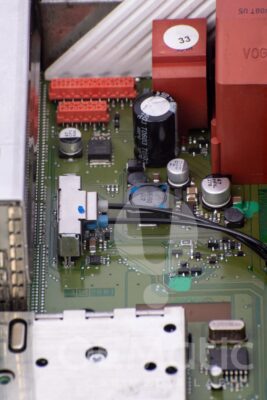 Całościowo naprawiony zregenerowany tuner radia wzmacniacz Harman Becker Logic7 Mercedes Benz