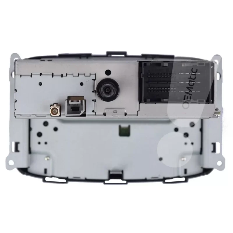 Tylny panel radia VP2 Continental z widocznymi gniazdami - złącze USB, antena GPS, antena radiowa i złącze główne zasilania